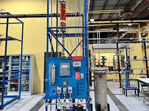 distillation column
